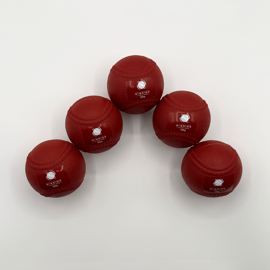 Pack of 4 Heavy Juggling Balls 300g. Winding Jugglers. Red Training Balls (7.5 cm)